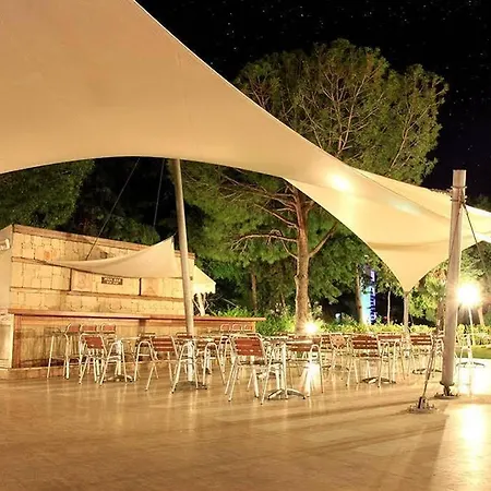 Vista Azur Hotel 호텔