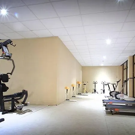 Vista Azur Hotel 호텔 쿠사다시